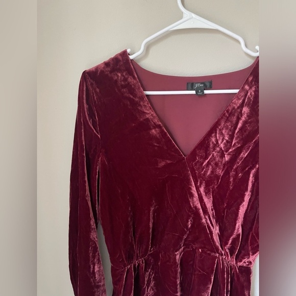 J. Crew Faux-wrap Top in Drapey Velvet Red Holiday Size 8 - Picture 3 of 10